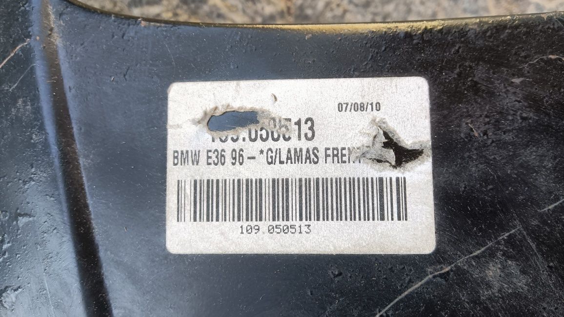 Guarda lamas BMW e36 série 3 de 1995 direito