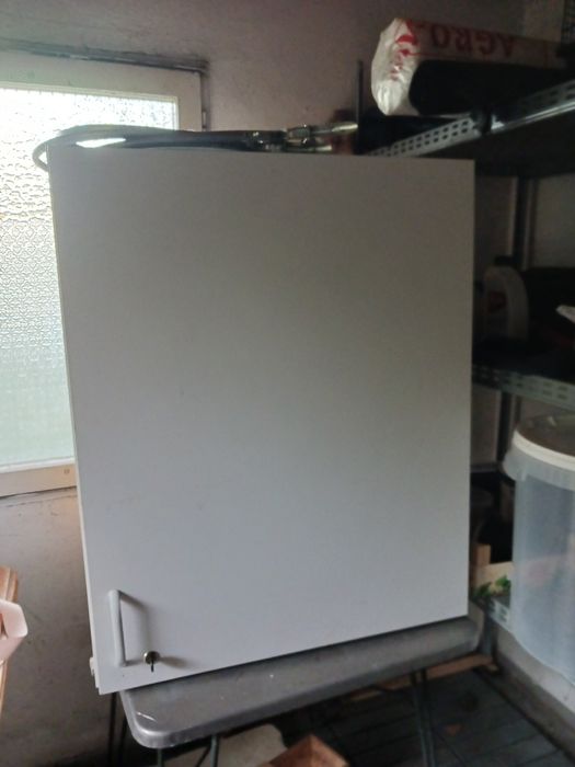 Szafka zamykana na kluczyk