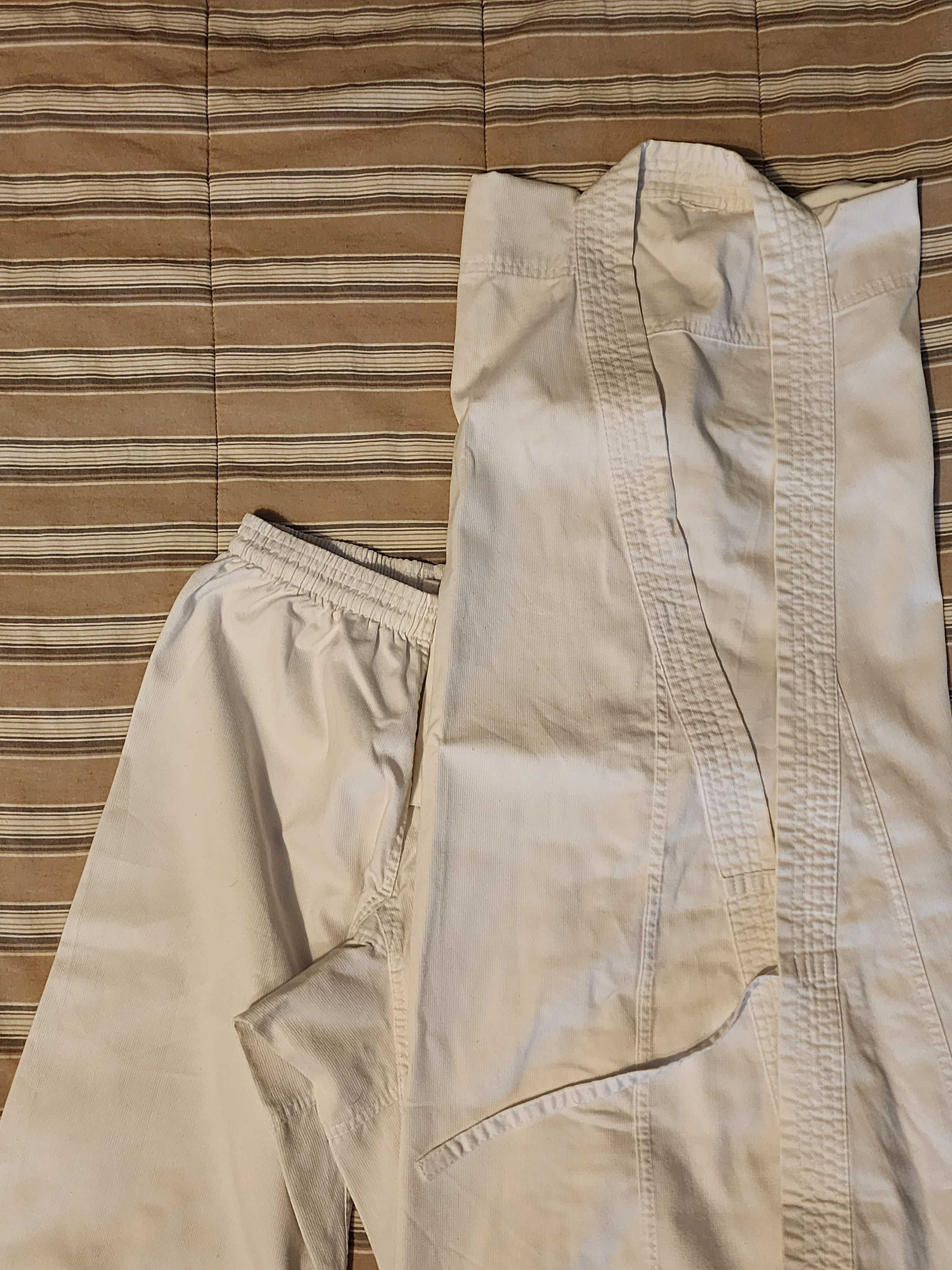 Vendo Kimono | Adulto | Como Novo | OFERTA Calças Extra