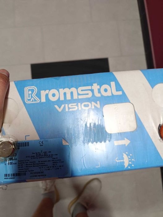 Сталевий радіатор Romstal 22 тип 300x1000 мм нижнє підключення