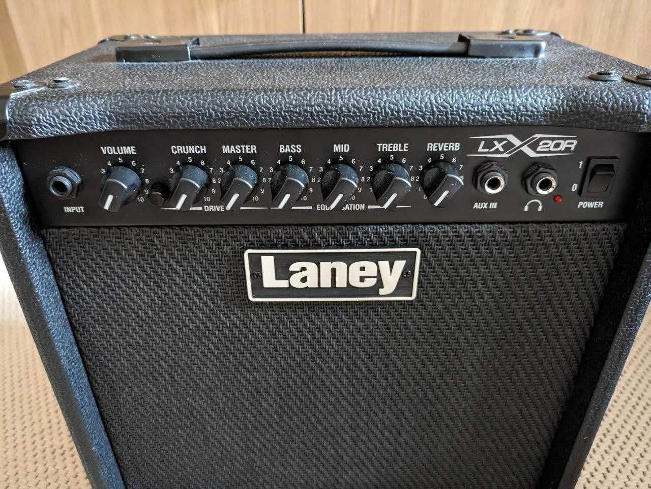 Гітарний комбопідсилювач Laney LX20R 20вт.