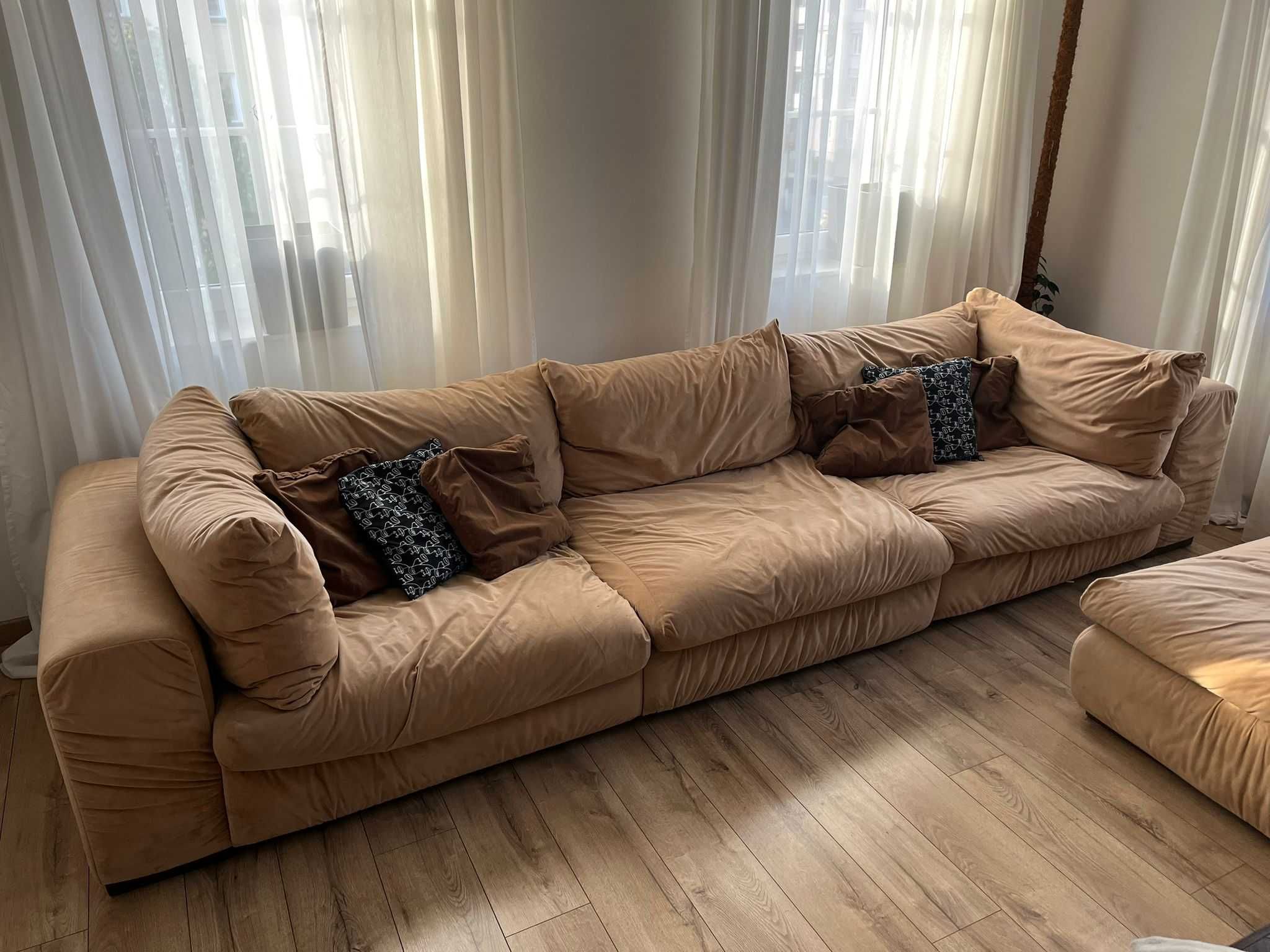 sofa / wypoczynek /kanapa 3,5m x 1,1m + 2 pufy 1m x 1m