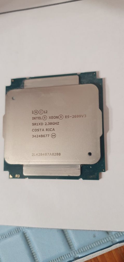 Процесор Intel Xeon E5-2699 v3
