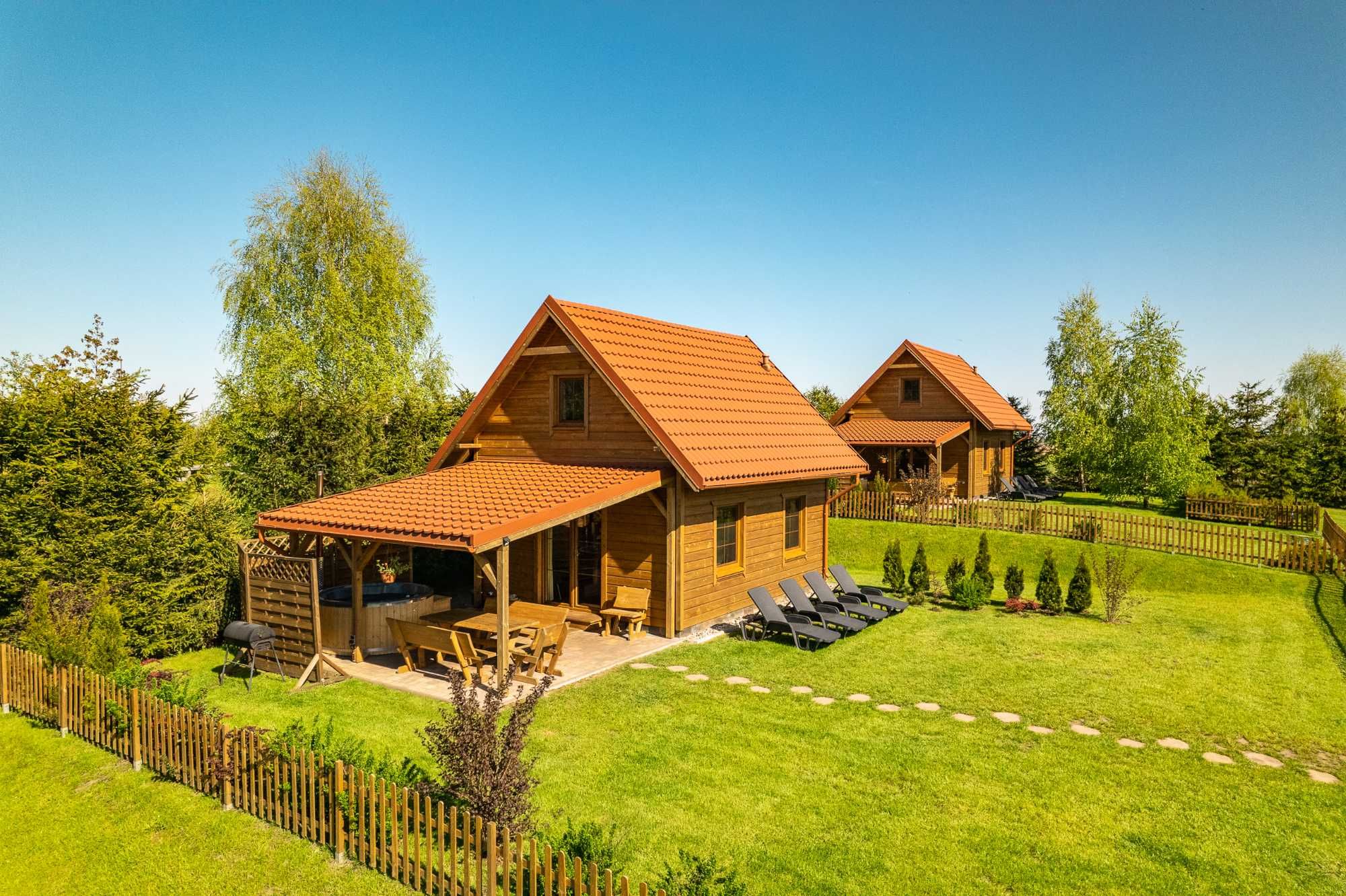 Domki drewniane z baliami - jacuzzi, Mazury, całoroczne