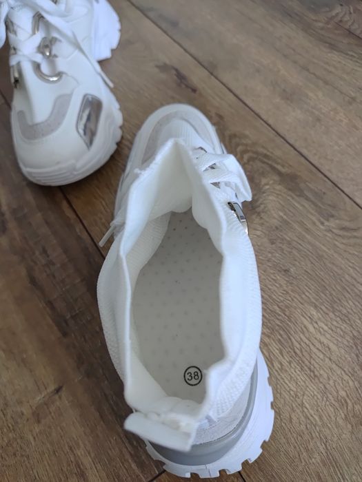 Adidasy białe, rozmiar 37