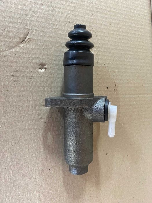 Цилиндр подпедальный сцепления МАЗ