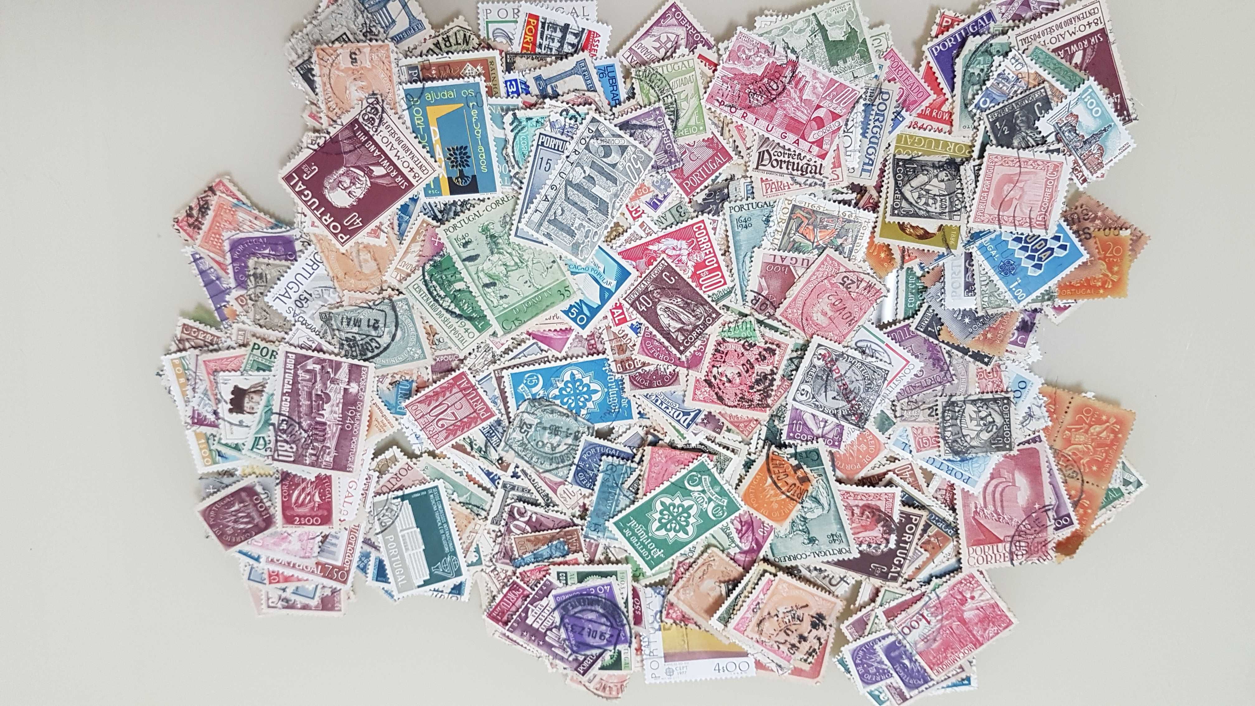 500 Selos Portugal em Escudos Antigos