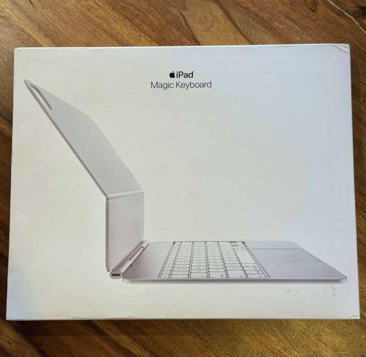 Capa iPad Magic Keyboard White