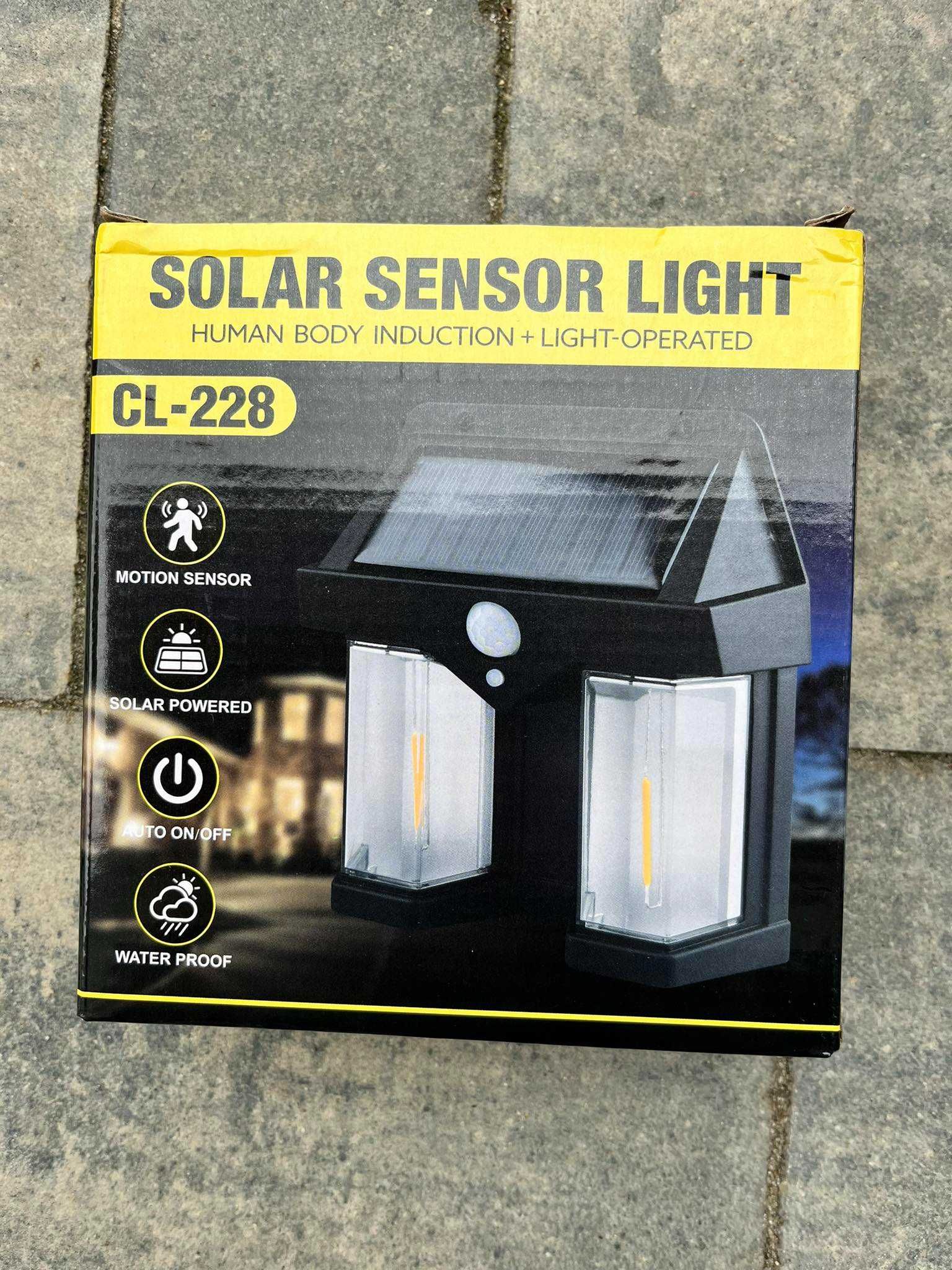 LAMPA led zewnętrzna ścienna kinkiet solarny +czujka ruchu zmierzchu