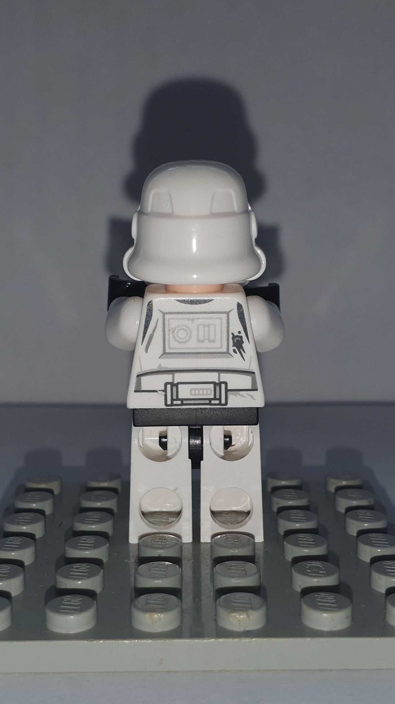 0028 Figurka LEGO sw0691 Star Wars Imperial Jet Pack Trooper