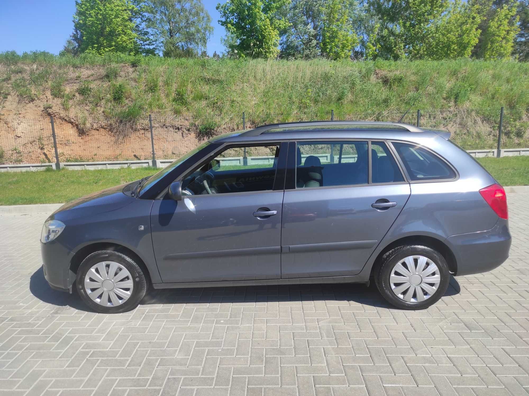 Skoda Fabia II 1,6 MPI benz,import Niemcy,bogata wersja,opłacona,2010r