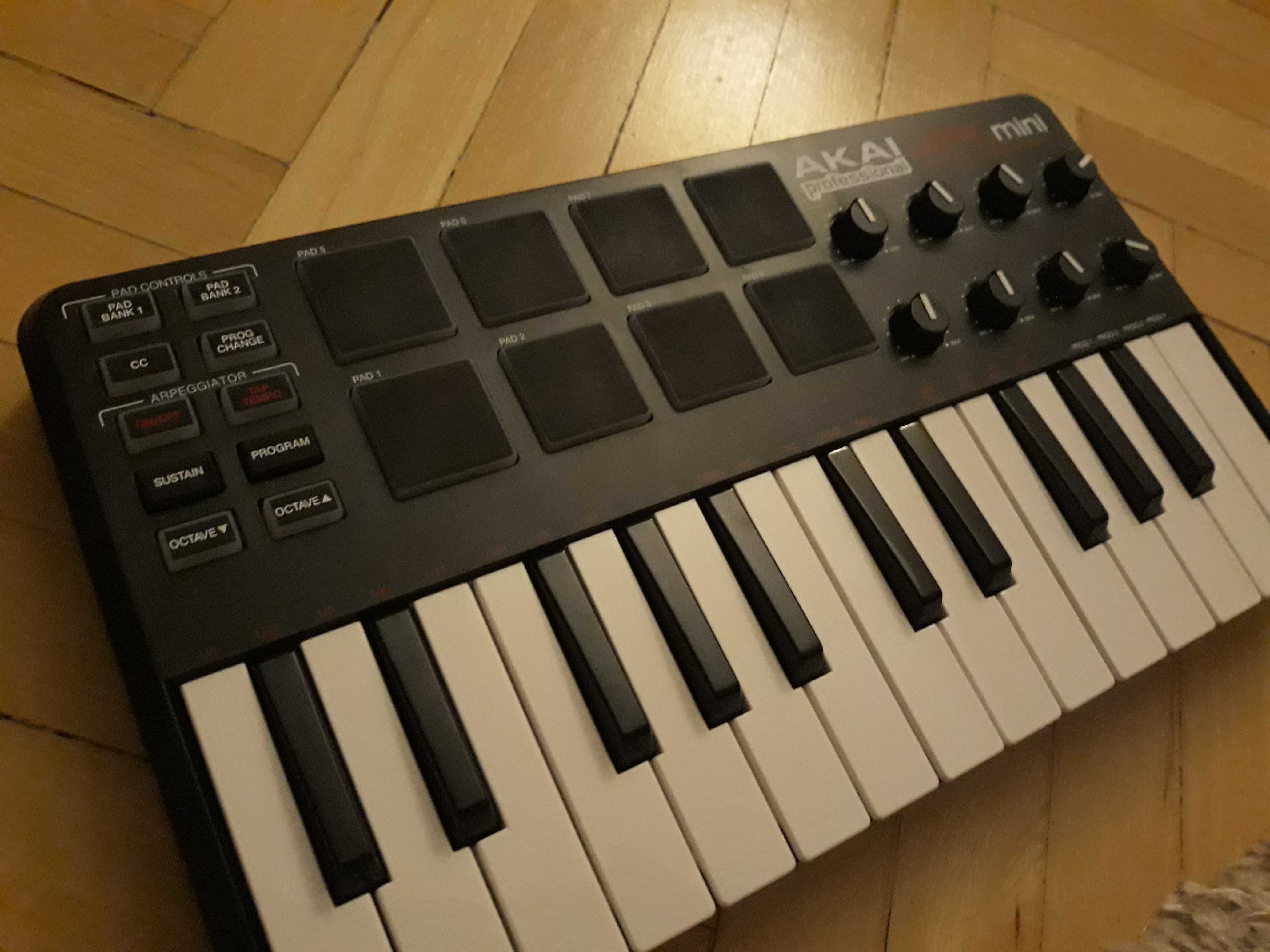 Akai MPK Mini klawiatura sterująca USB