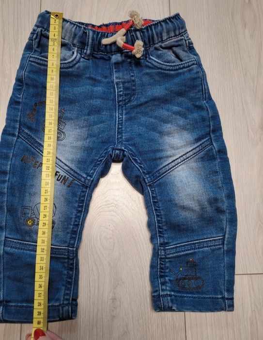 Spodnie jeansy 74