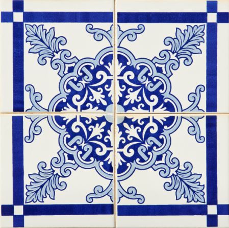 Azulejo antigo pintado à mão