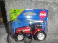 SIKU Model 0847 Massey Ferguson Traktor