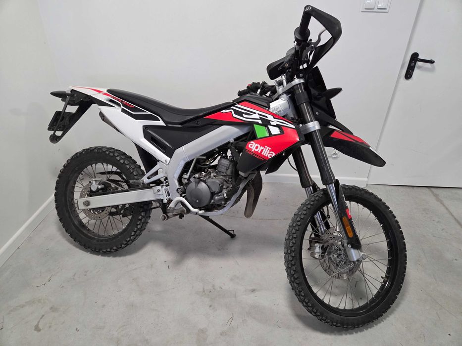 Supermoto Aprilia RX 50 2018 na kategorię AM