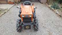 Mini traktorek Kubota B7001