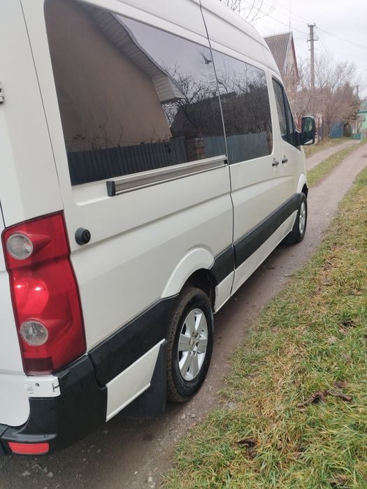 Крафтер пасажир хороший стан цікавить обмін на менший бус