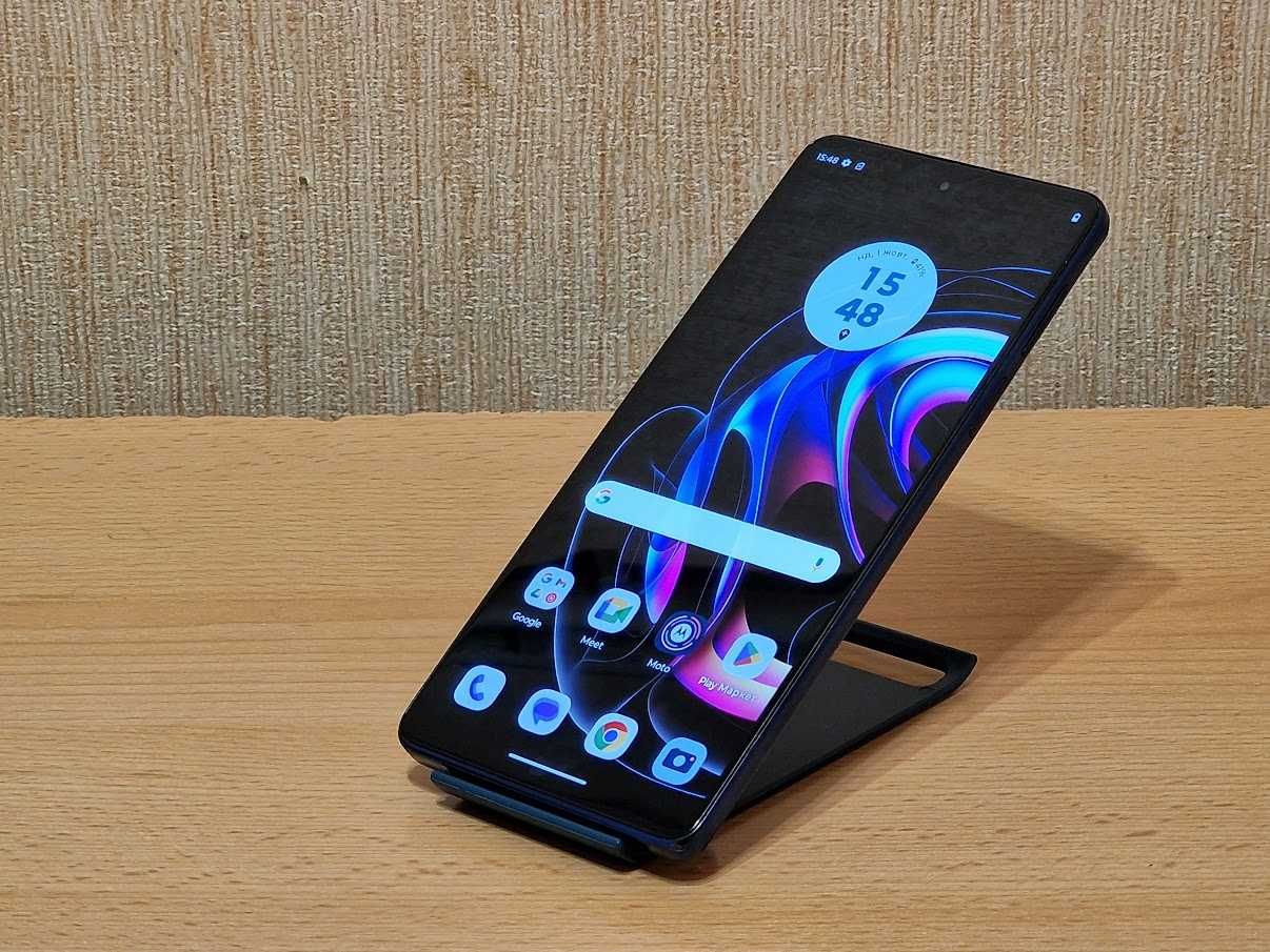Motorola Moto Edge 20Pro 12/256 Екран 144Гц Qualcomm Snapdragon 870 5G