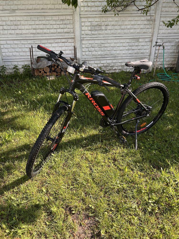 Rower elektryczny Kross HEXAGON BOOST 1.0 522