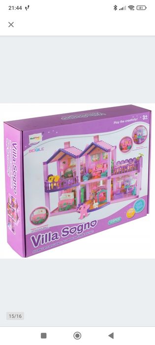 Domek dla lalek wraz z akcesoriami