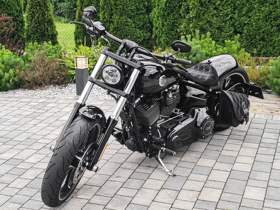 Harley-Davidson FXSB Breakout Salon Polska