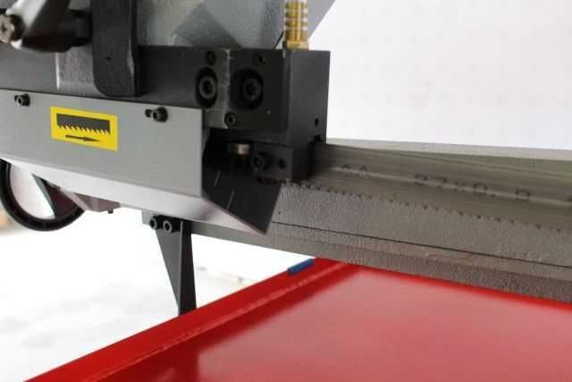 Стрічкова пила по металу Holzmann BS 320TOP