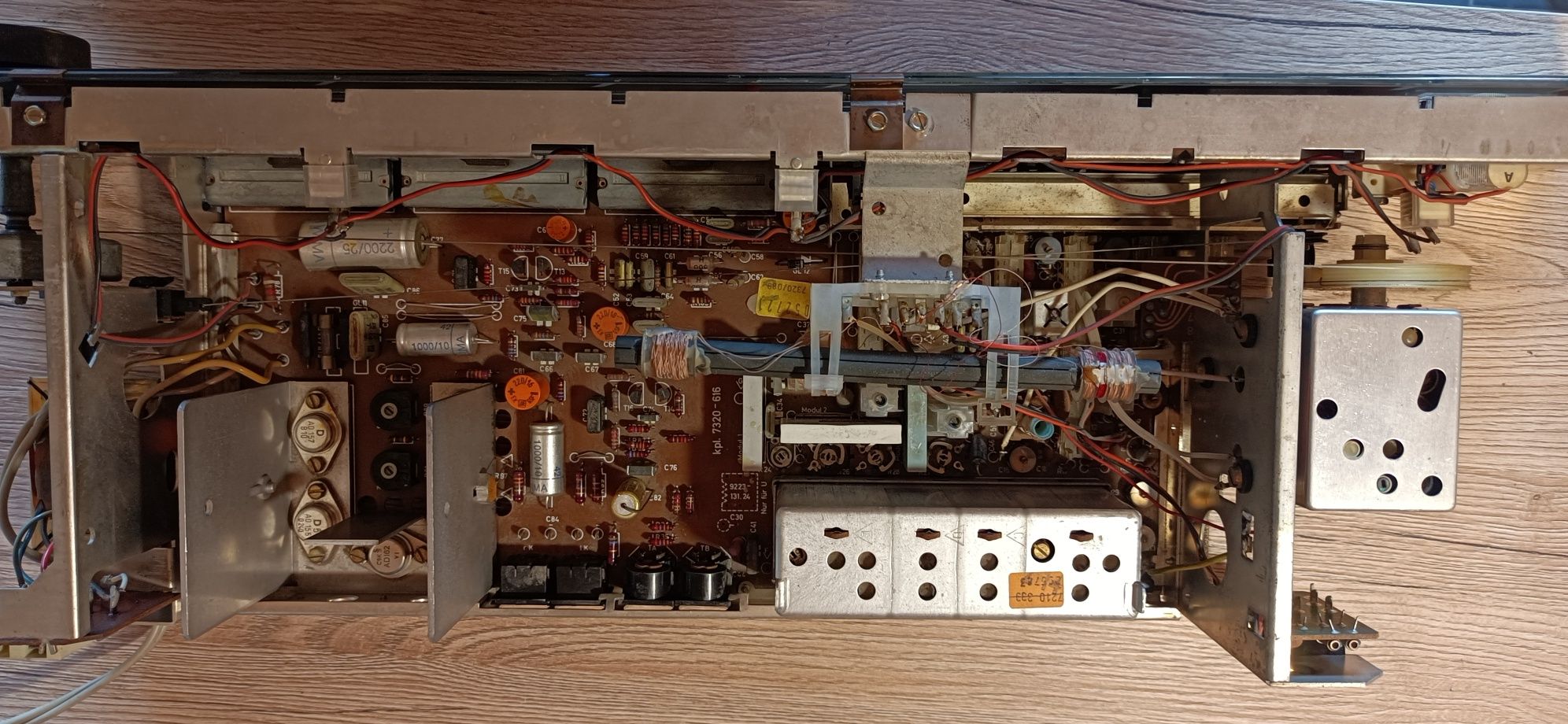 Amplituner Grundig RTV 500, kolumny Grundig Box 39
