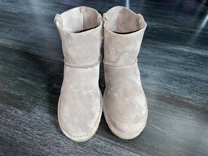 Легкі замшеві демі уггі ugg australia, оригінал, р-р 41, уст 26 см