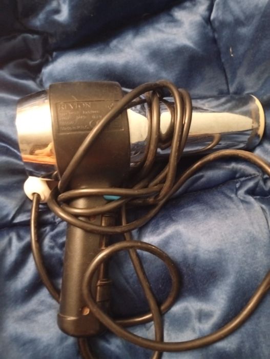 Фен в рабочем состоянии.