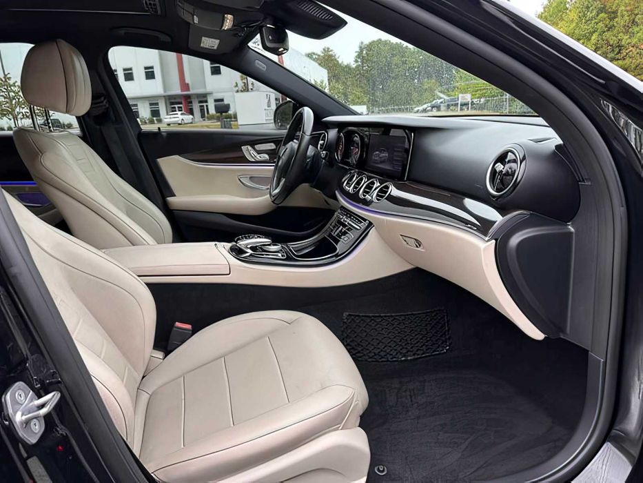 Mercedes-Benz E-Class E 300      2017
