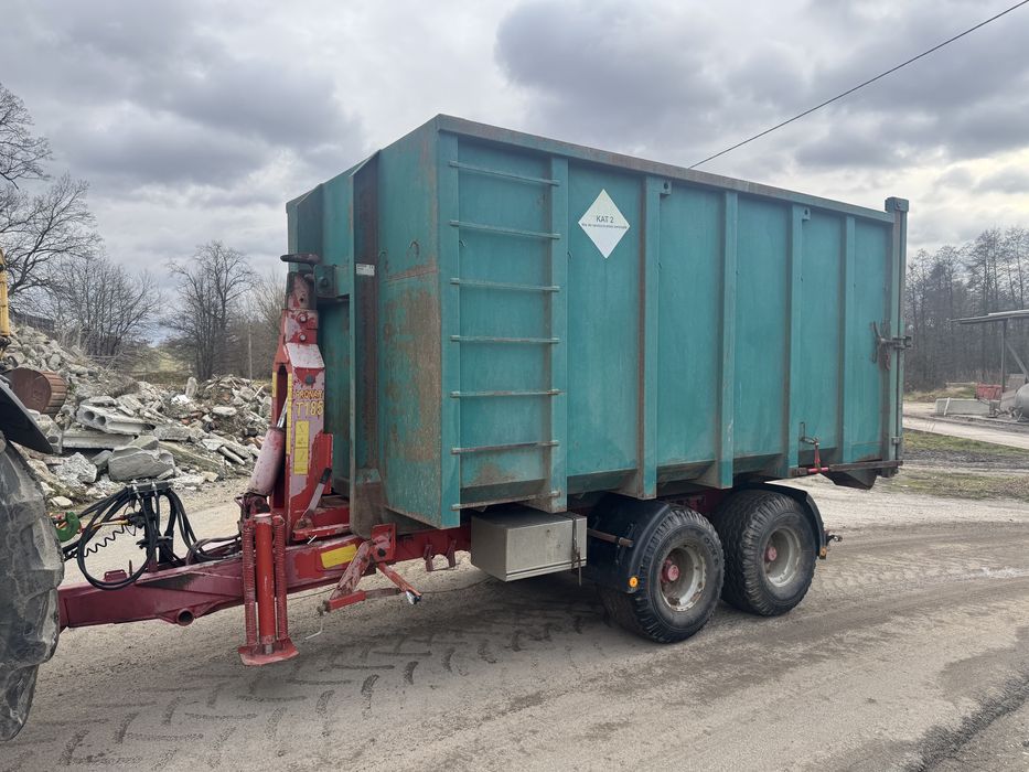 Pronar T185 hakowiec przyczepa do kontenerow