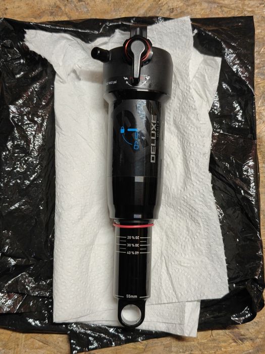 Amortyzator tylny (damper) Rock Shox Deluxe Select+