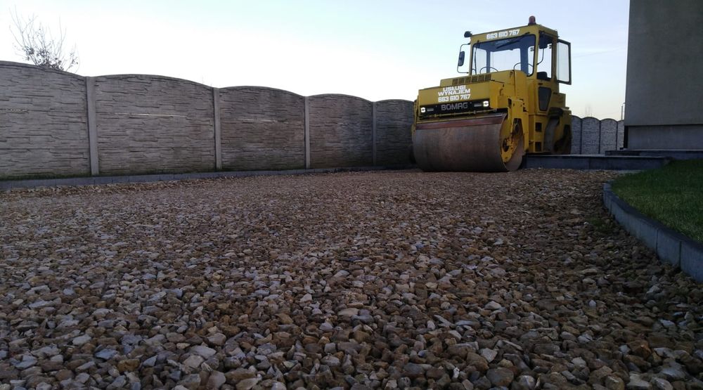 Usługa wynajem walca 7.5 tony