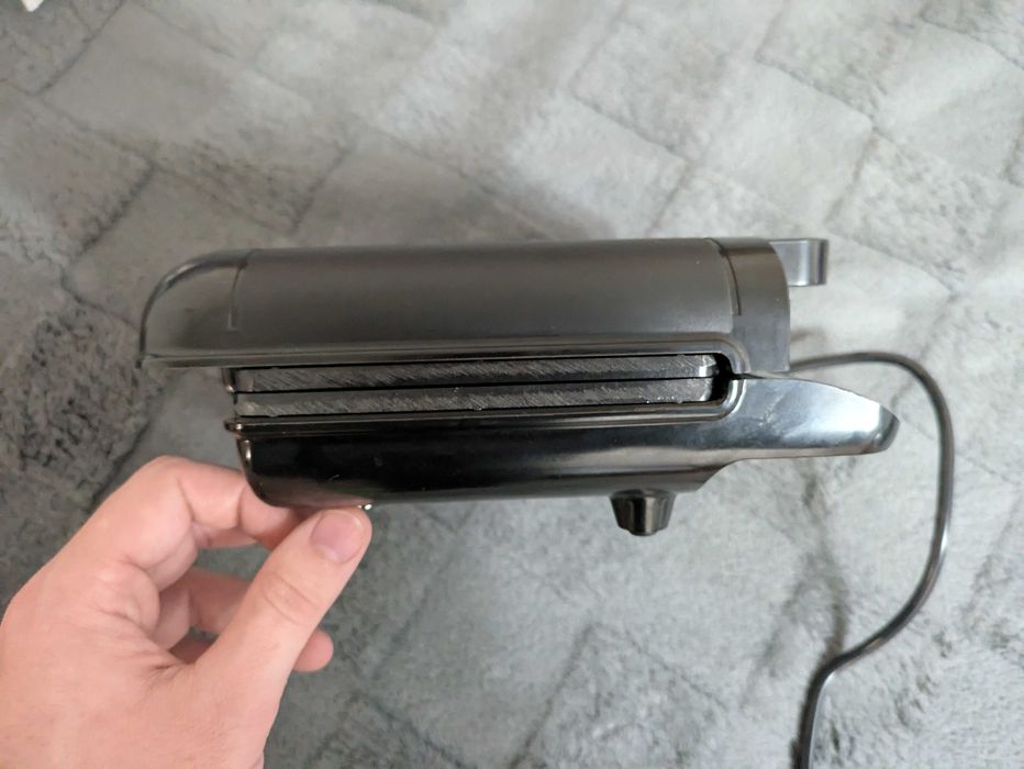 Бутербродниця Magio-377 (трикутник) як нова