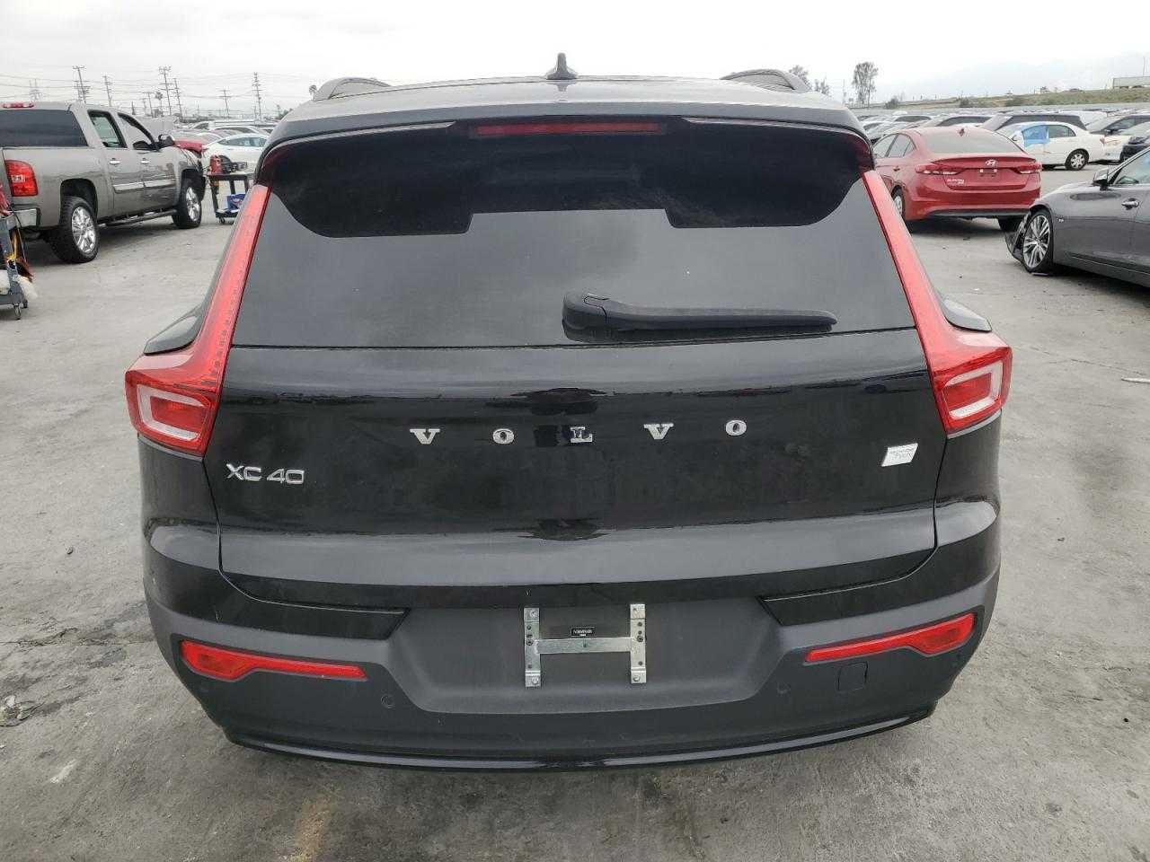 Разборка VOLVO XC40