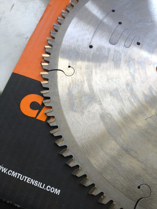 Диск пильний 300 х 30 мм, Z 96, по кольоровим металам та ламінованим п