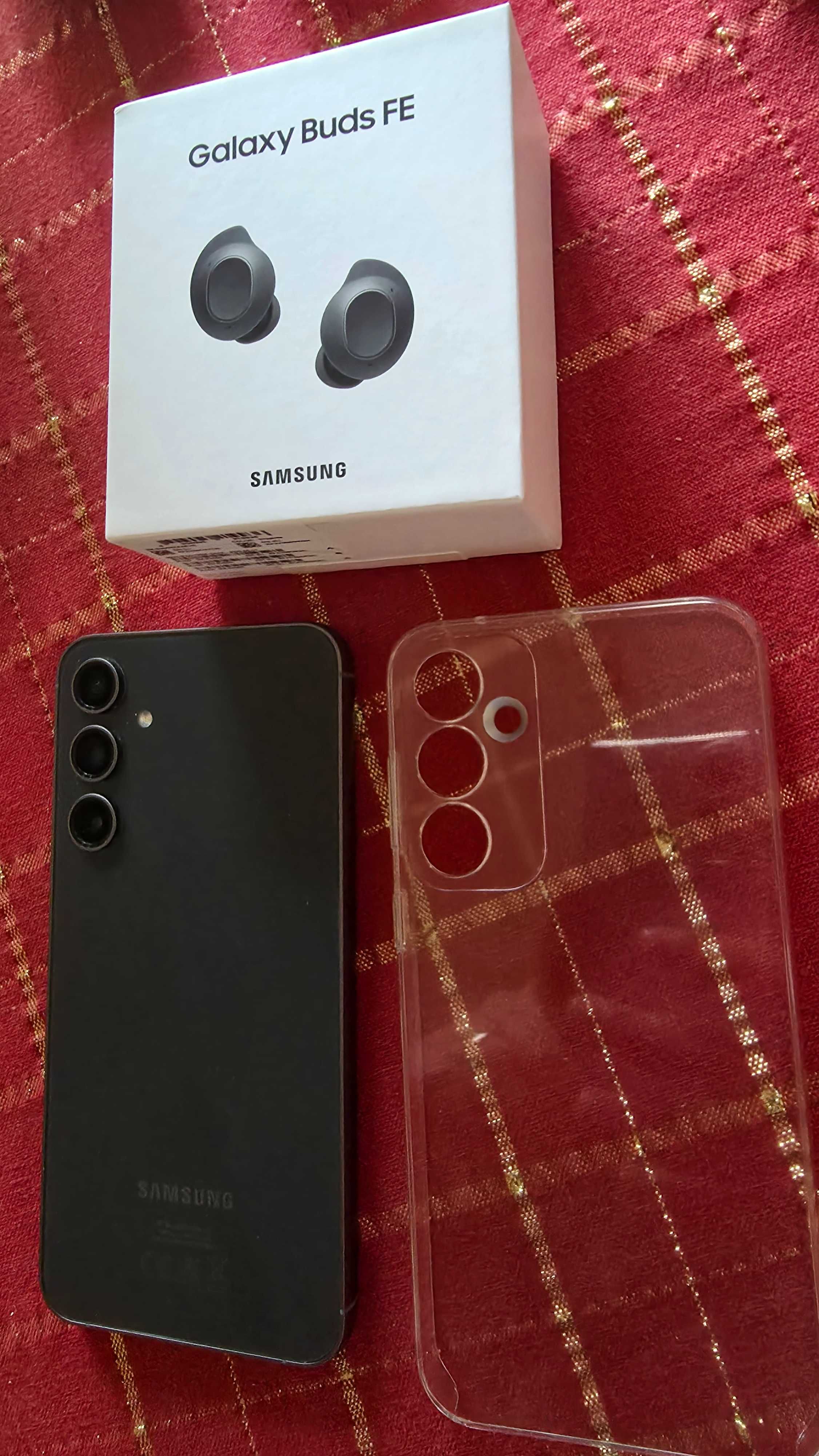 Samsung S23 FE cor Graffite de 128GB como novo, com garantia até 12/26