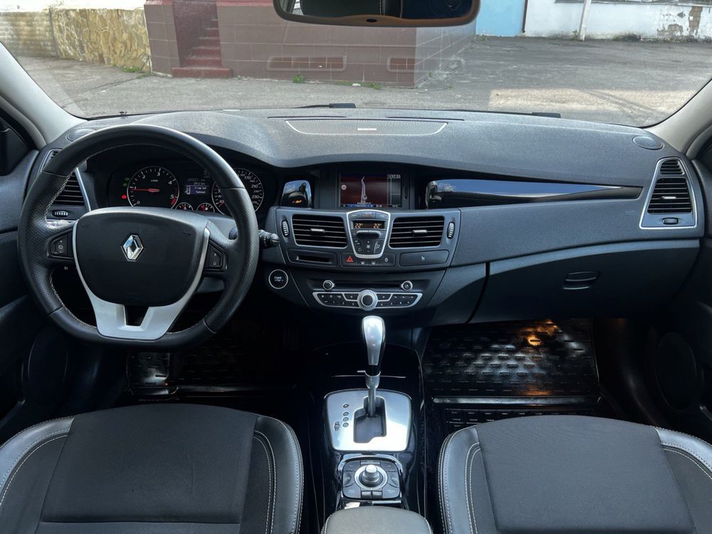 Продам Renault Laguna 2.0 АВТОМАТ