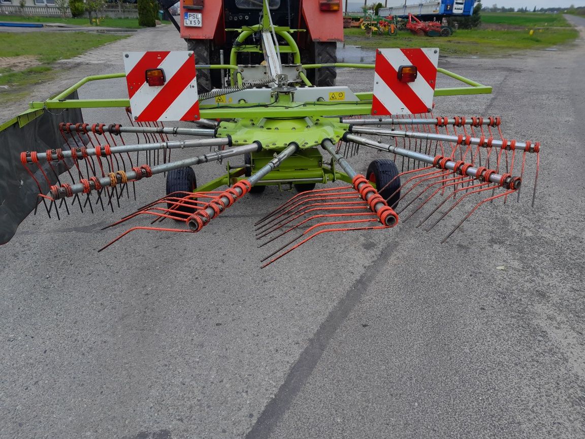 Zgrabiarka Claas Liner 430