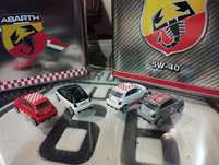 Conjunto de carrinhos Abarth 1/32 (ovo Kinder)
