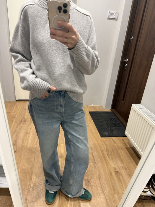 Сірий светр LBTM