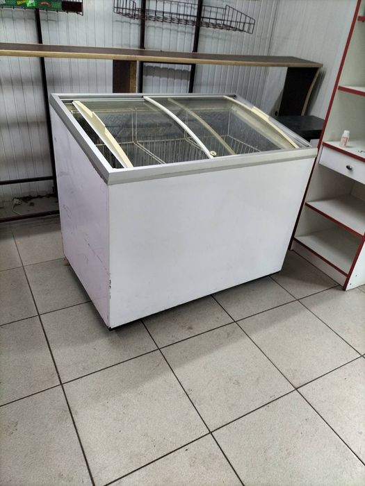 Продам Б/У холодильный ларь