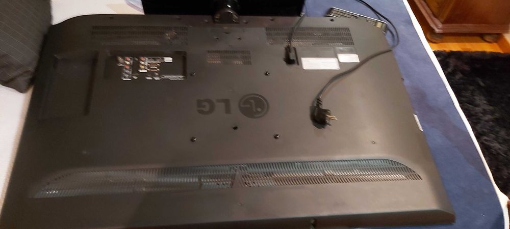 Tv lg em bom estado