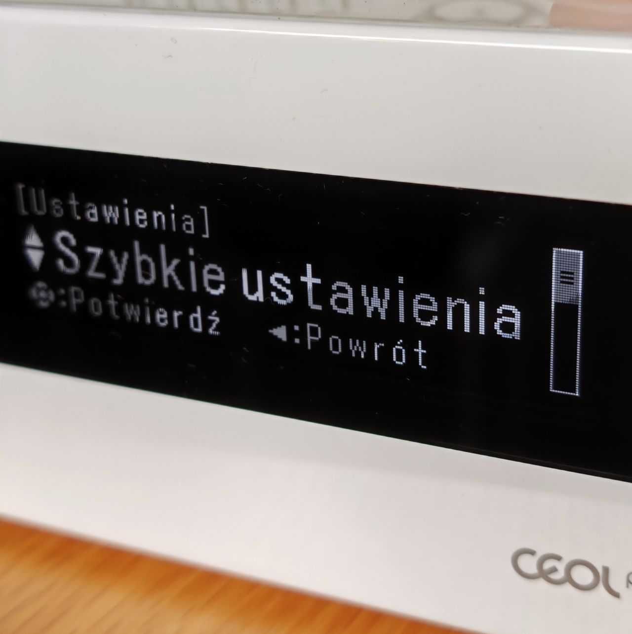 Odtwarzacz sieciowy Radio Internetowe Amplituner DENON Picollo OLED