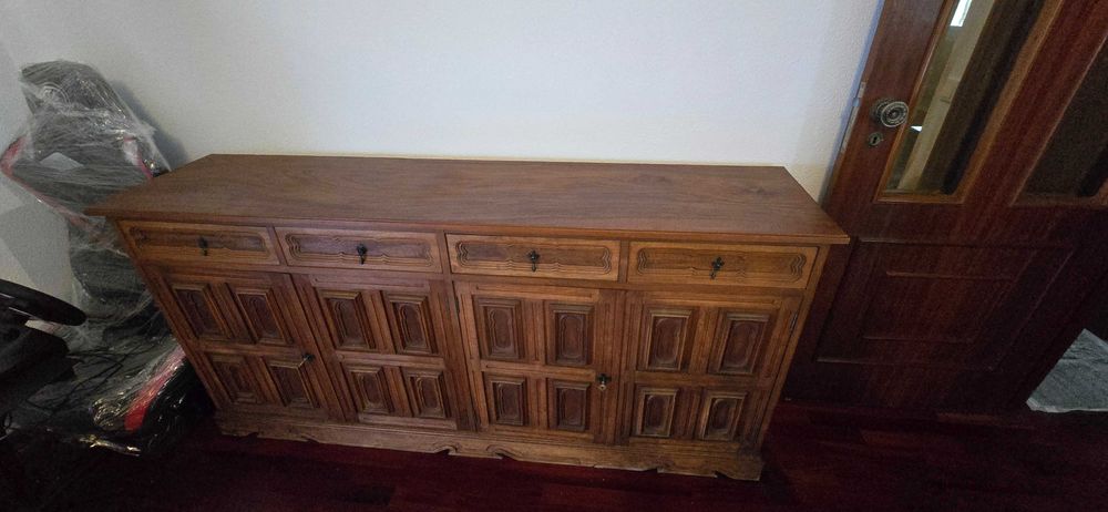 Aparador de buffet Vintage em madeira maciça - em bom estado