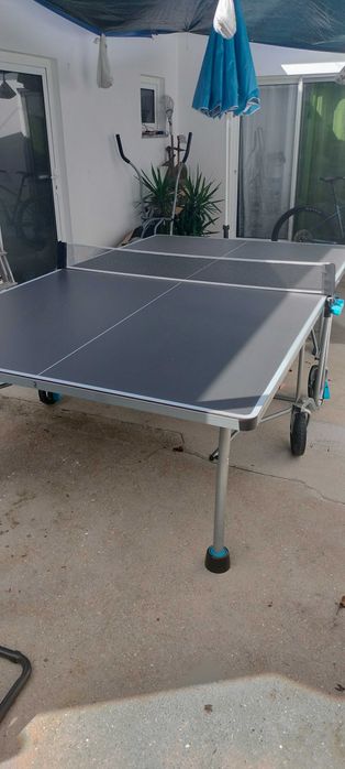 Mesa de ping pong PPT 530.2 Exterior e interior