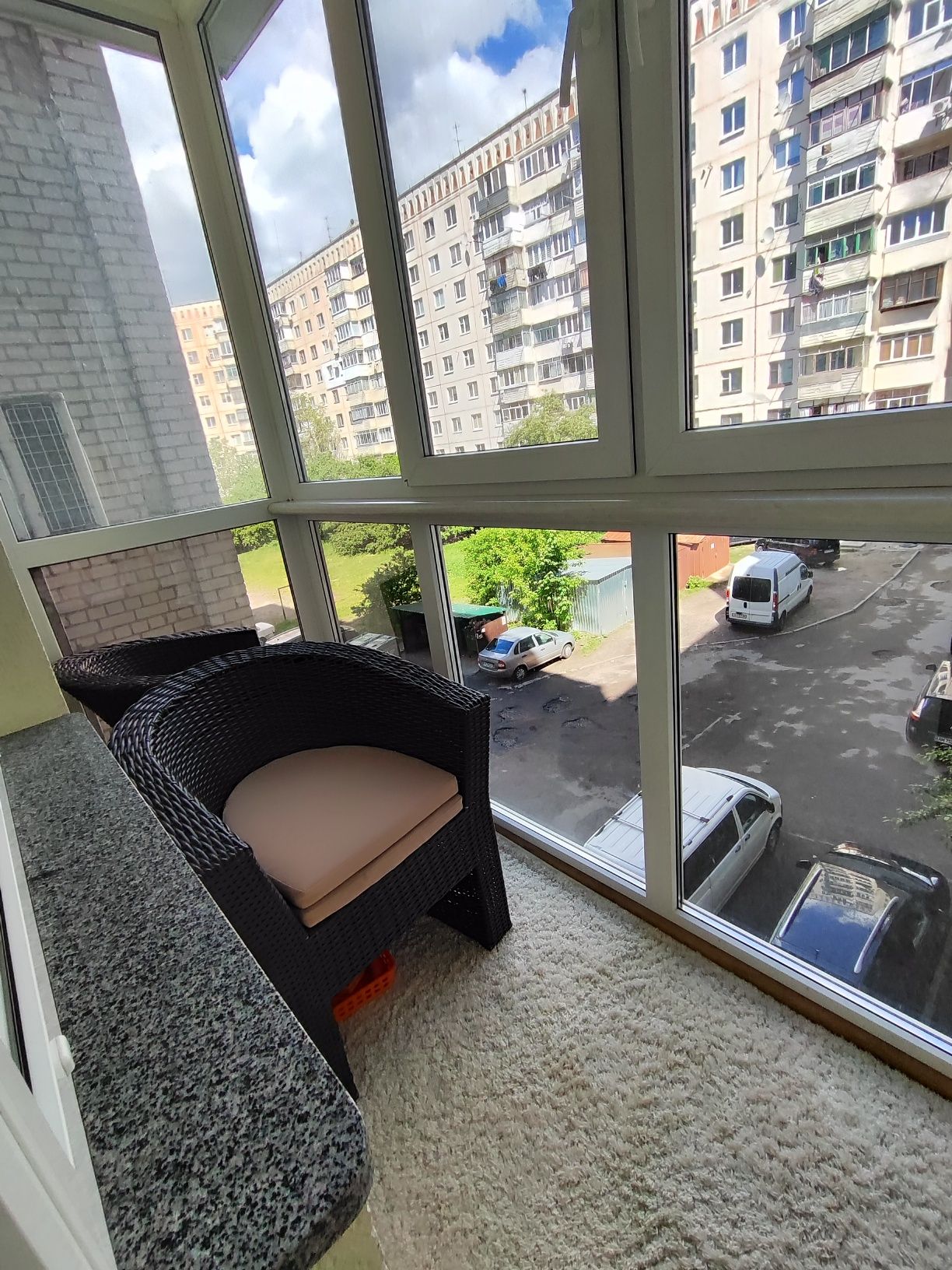 Продаж 3 кімнатної з ремонтом