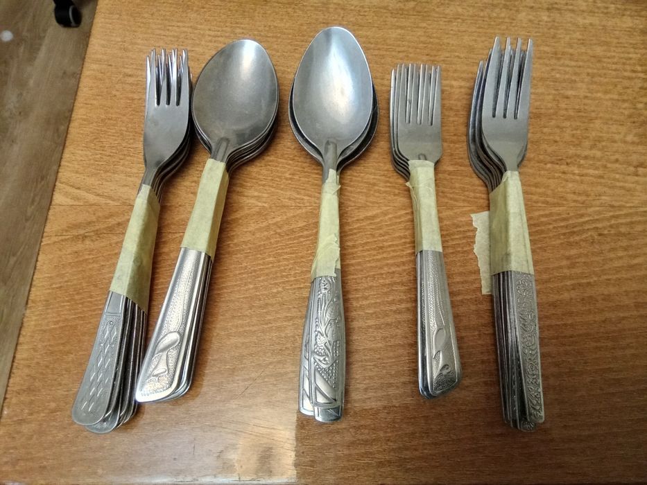 Ложки. Вилки. Виделки.  Нержавіючі. 15грн - шт.