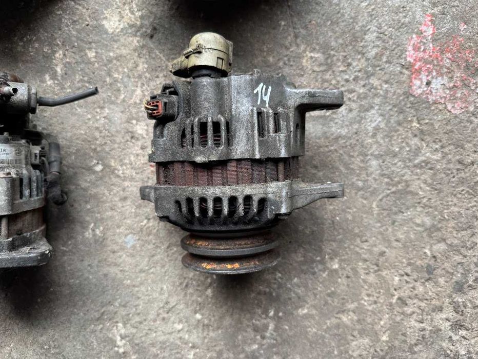 Генератор Opel Astra G Zafira A Vectra B 2.0 1.4 1.6 1.7 Mazda 626 2.0